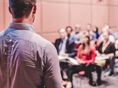 Curso de Presentaciones en Publico y oratoria