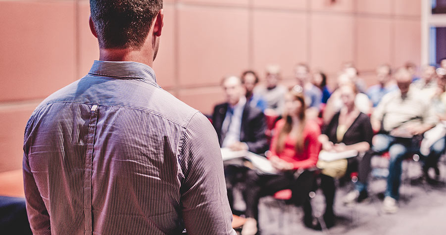 Curso de Presentaciones en Publico y oratoria